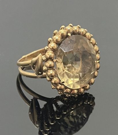 Important yellow gold RING with rope motif,...