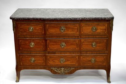 null COMMODE opening with five drawers on three rows of wood veneer decorated with...
