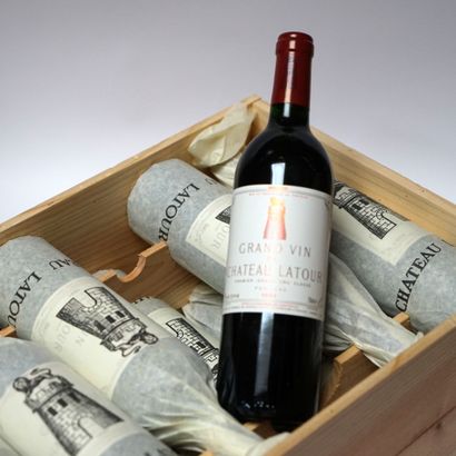 null 12 blles Grand Vin de Château Latour Pauillac 1991. En caisse bois