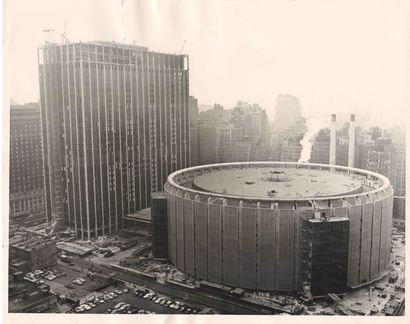 null États-Unis / New York. Architecture: Madison Square Garden, Le Chrysler building,...