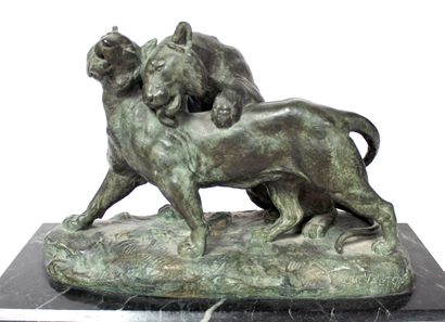 Charles VALTON (1851-1918) Deux lionnes....