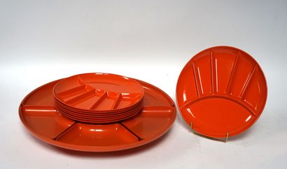 null SERVICE à hors d'oeuvres en PVC orange années 1970 comprenant un plateau rotatif,...