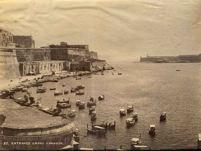 Malta, The Great Port and Valletta: Lot of...