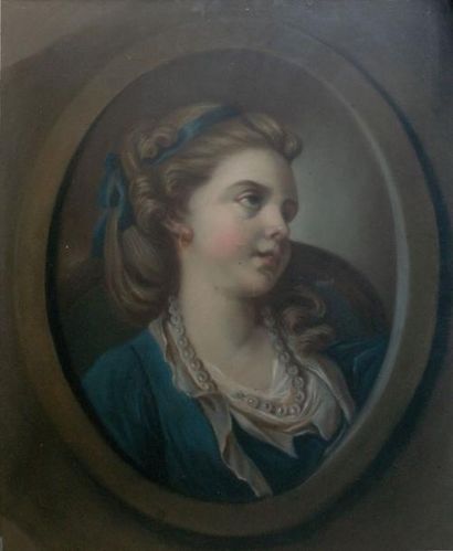 null Ecole française XIXe dans le goût de Greuze. Portrait de femme dans un oculus...