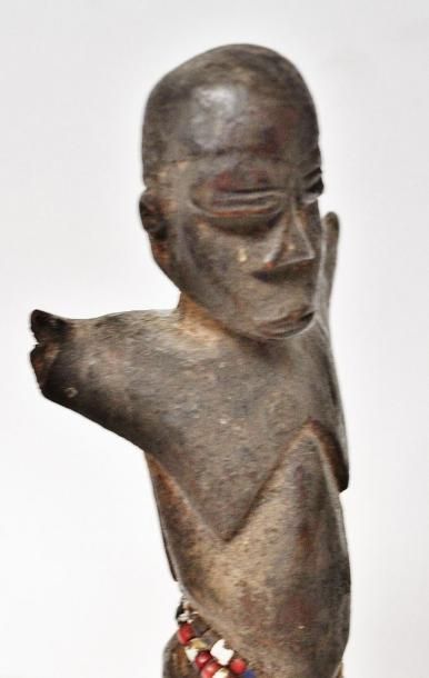 null Bateba Ti Puo ? Représentation féminine ? Lobi - Burkina Faso Statue monoxyle...