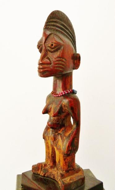 null Statuette féminine IBEJI - Peuple YORUBA ? Nigeria - Bois - Dimension: H. 28,5...