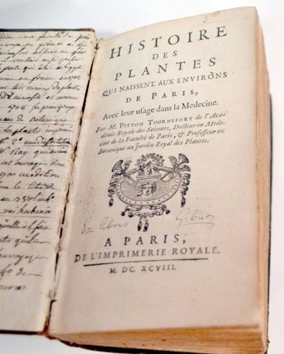 null Lot comprenant: Histoire des plantes par Pitton Tournefort, 1698, Oeuvres de...