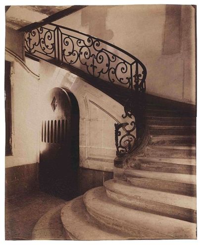 null Eugène ATGET (1857-1927). Escalier de l’ancien Hôtel des Parlementaires de la...