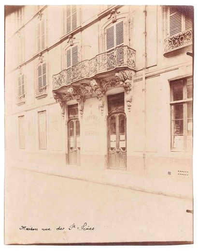 null Eugène ATGET (1857-1927). Librairie Garnier Frères, 6 rue des Saint-Pères ,...
