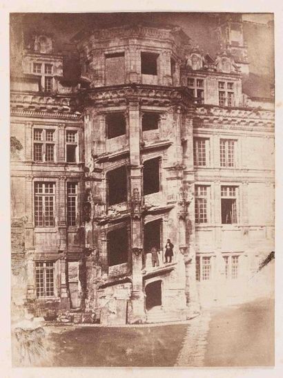 null Hippolyte BAYARD (1801-1887). Escalier du château de Blois, avant sa restauration....