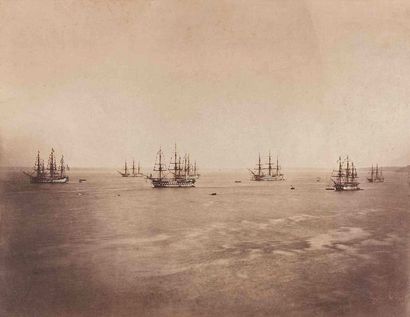 null Gustave LE GRAY (1820-1884). Flotte franco-anglaise en rade de Cherbourg. 4-8...