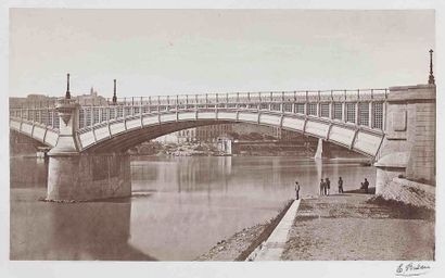 null Édouard-Denis BALDUS (1813-1889). Viaduc du Rhône. Lyon (Rhône). Vers 1860....