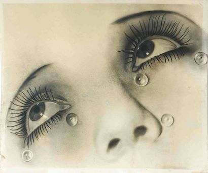 null MAN RAY [Emmanuel Radnitzsky] (1890-1976). Les larmes, publicité pour le mascara...