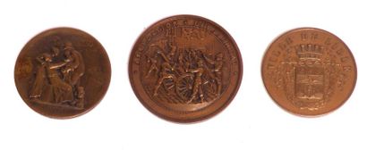 null Lot de 3 médailles de table, bronze : Union des corps des Sapeurs-Pompiers du...