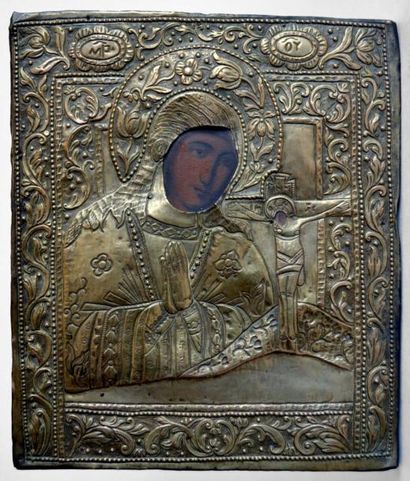 null Ecole russe XIXe. ICONE en bois peint à décor de la Vierge priant auprès d'un...
