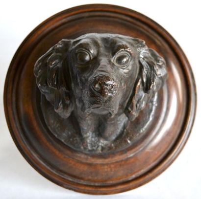 null Edouard KEMEYS (1843-1907). Tête de chien. Rare galvanoplastie à patine brune,...