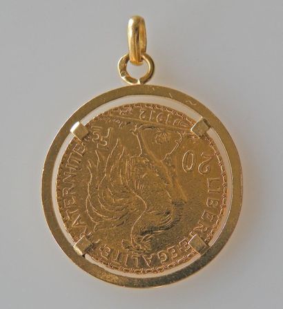 null PIECE de 20 francs 1912 montée en pendentif