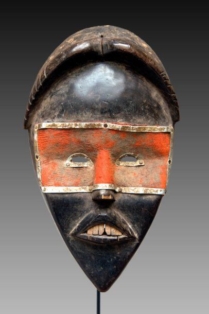 null Dan/Guerze, Guinée. Ancien masque Nyoma wum ou Nyon kpman, à l'origine masque...