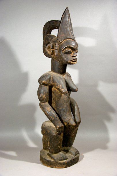 null Idoma, Nigeria. Statue ekwotame, esprit féminin participant aux cérémonies et...