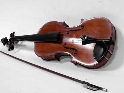 null Violon COLLIN MEZINL. 36 cm.