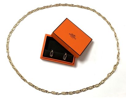 null HERMES Paris. PARURE en or jaune maille chaîne d'ancre comprenant un COLLIER...