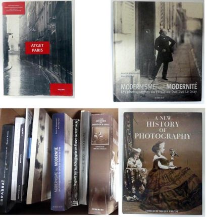 null DOCUMENTATION. 15 ouvrages, monographies et catalogues de ventes. Atget Paris,...