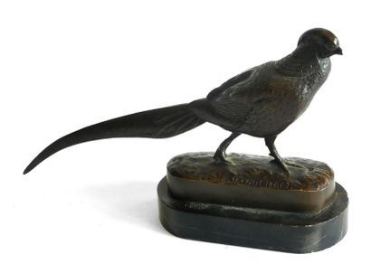 null Alfred JACQUEMART (1824-1896). Faisan. Bronze à patine brune signée. Socle de...