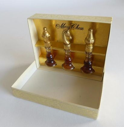 null Mary Chess - (années 1950 - Etats Unis) , coffret rectangulaire en carton gainé...