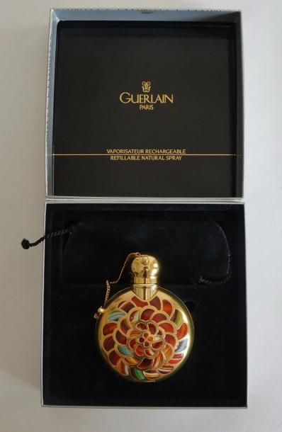 null Guerlain. Météorites. (années 90) Présenté dans son coffret grand luxe titré,...