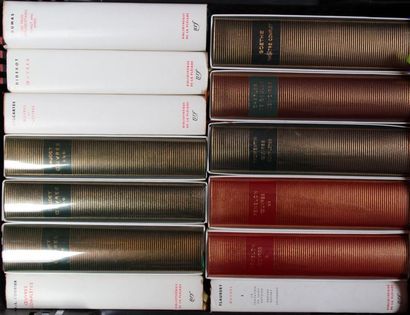 null Bibliothèque de La Pléiade, 13 vol. 1 vol. COURIER. 3 vol., DAUDET. 1 vol.,...