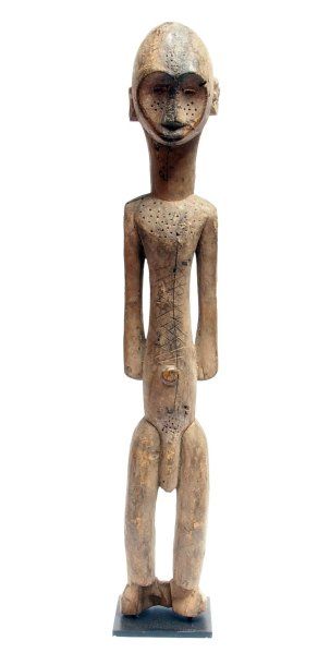 null Rare statue Songola, RDC Importante statue représentant un homme debout, très...