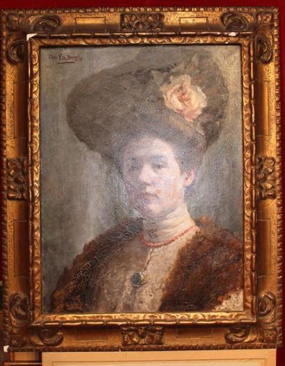 null Vikke VAN DER BERGH (1876-1953). Portrait de femme au chapeau. Huile sur toile...