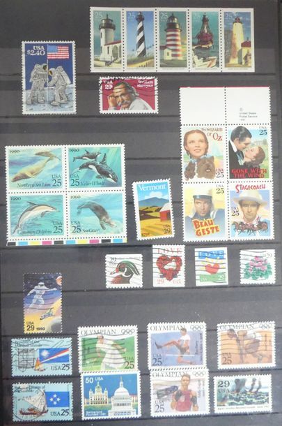 null TOUS PAYS : Cartons contenant des timbres neufs et oblitérés dont Etats Unis...