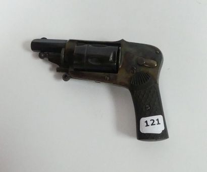 null Revolver de poche, de type "Velodog", cal 8mm, carcasse jaspée, hamerless, longueur...