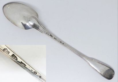 null CUILLER à RAGOUT en argent modèle filet. Paris 1765, maitre orfèvre C.L.P, repoinçonnée...