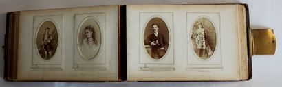 null Charles BERGAMASCO (XIX-XX) ALBUM de soixante dix huit cartes photographiques...