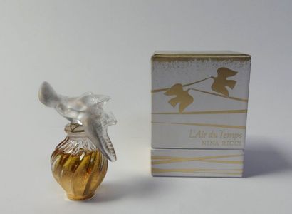 null NINA RICCI, L'air du temps, parfum, 15 ml, petit flacon aux colombes et paillons...