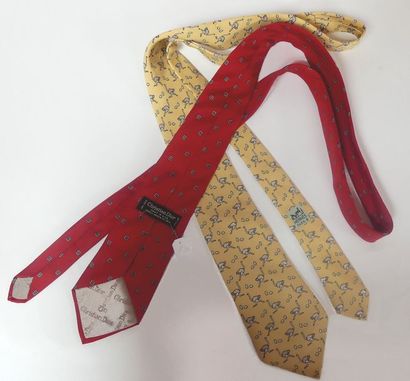 null HERMES Paris. Cravate à décor d'autruches et DIOR cravate à motifs géométriques...