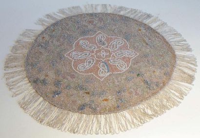 null Jeanne LANVIN-LANVIN décoration (années 1920-25) Elégant petit tapis de table...