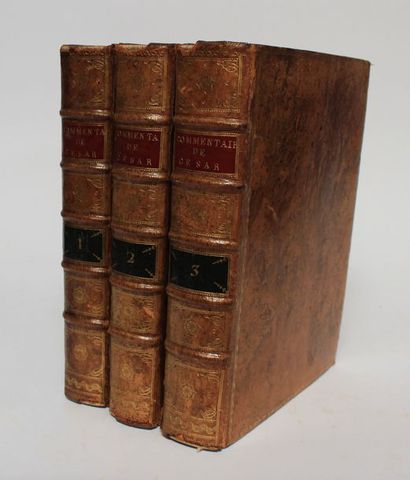 null TURPIN DE CRISSE, Commentaires de Cesar, Montargis, Lequatre, 1785, 3 volumes...