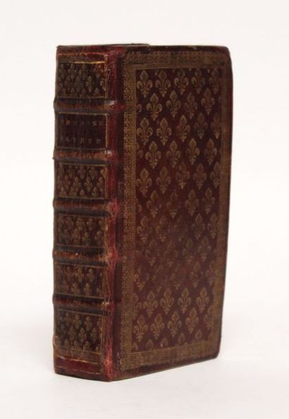 null [RELIURES] L'office de la Semaine Sainte, Paris, Thierry 1683, 1 vol in-8 relire...