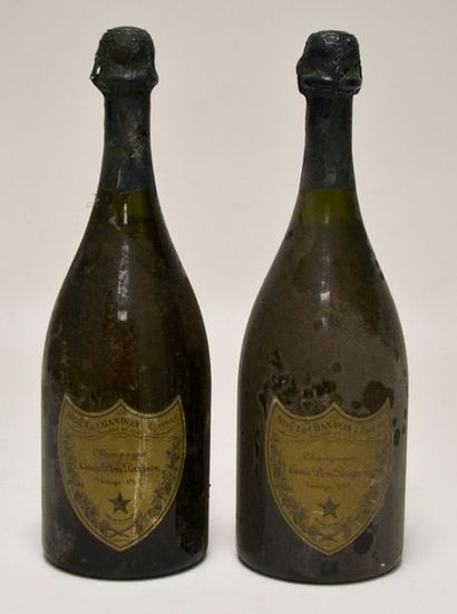 null Deux blles de champagne Dom Pérignon 1963 et 64