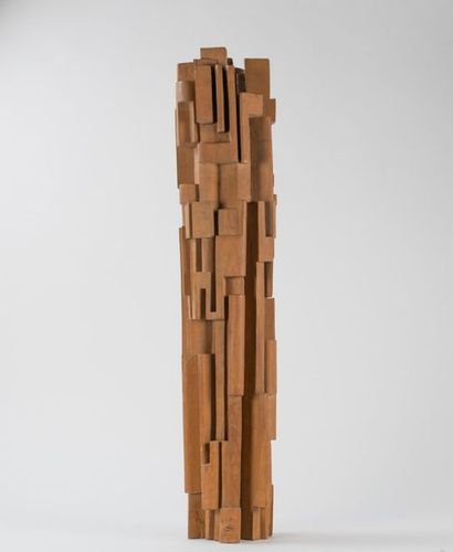 null Pierre DEDIEU (1928). Sculpture abstraite circulaire en bois tendre poli. Signé...