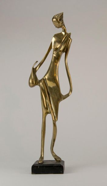 null Wanda LLS (Artiste africain XXe siècle). Ensemble de trois bronzes: couple et...