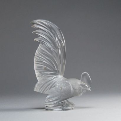 null LALIC. Moulded, pressed and satin-finished crystal cockerel. Signed Lalique...