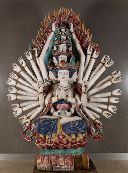 null Kali, grande sculpture en bois laqué. Inde du Sud, XXème siècle. H : 165, l...