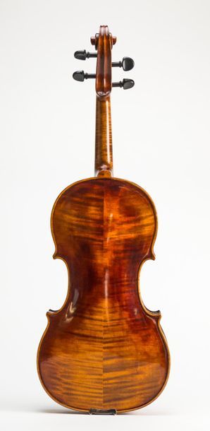 null German violin circa 1930, apocryphal Joseph Guarnerius label.
Length: 358 mm.
Good...