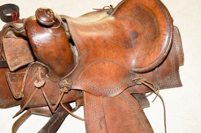 null Selle de cheval type Western.