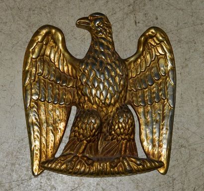 null Aigle ailes déployées. Fonte moderne en bronze.
