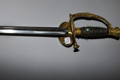 null Epée d’officier de la garde impériale modèle 1860.
Fusée avec filigrane (accident).
Monture...